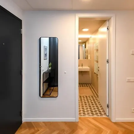 Apartmán Skypark Luxury With Skyline View & Free Parking